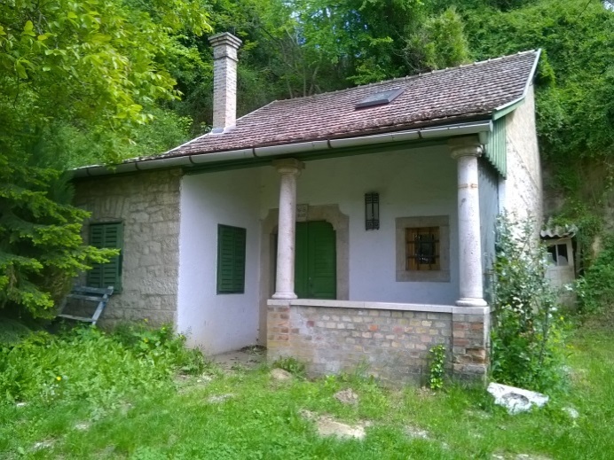 E:\Tervezés\1703 TAK\17034 Süttő\Fotók\Pincék\WP_20170509_14_14_32_Pro.jpg